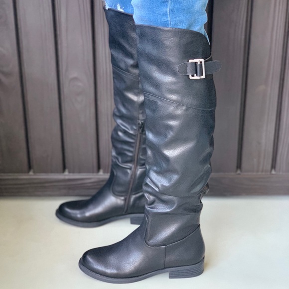 Black Over the Knee Harness Boot - Picture 4 of 8